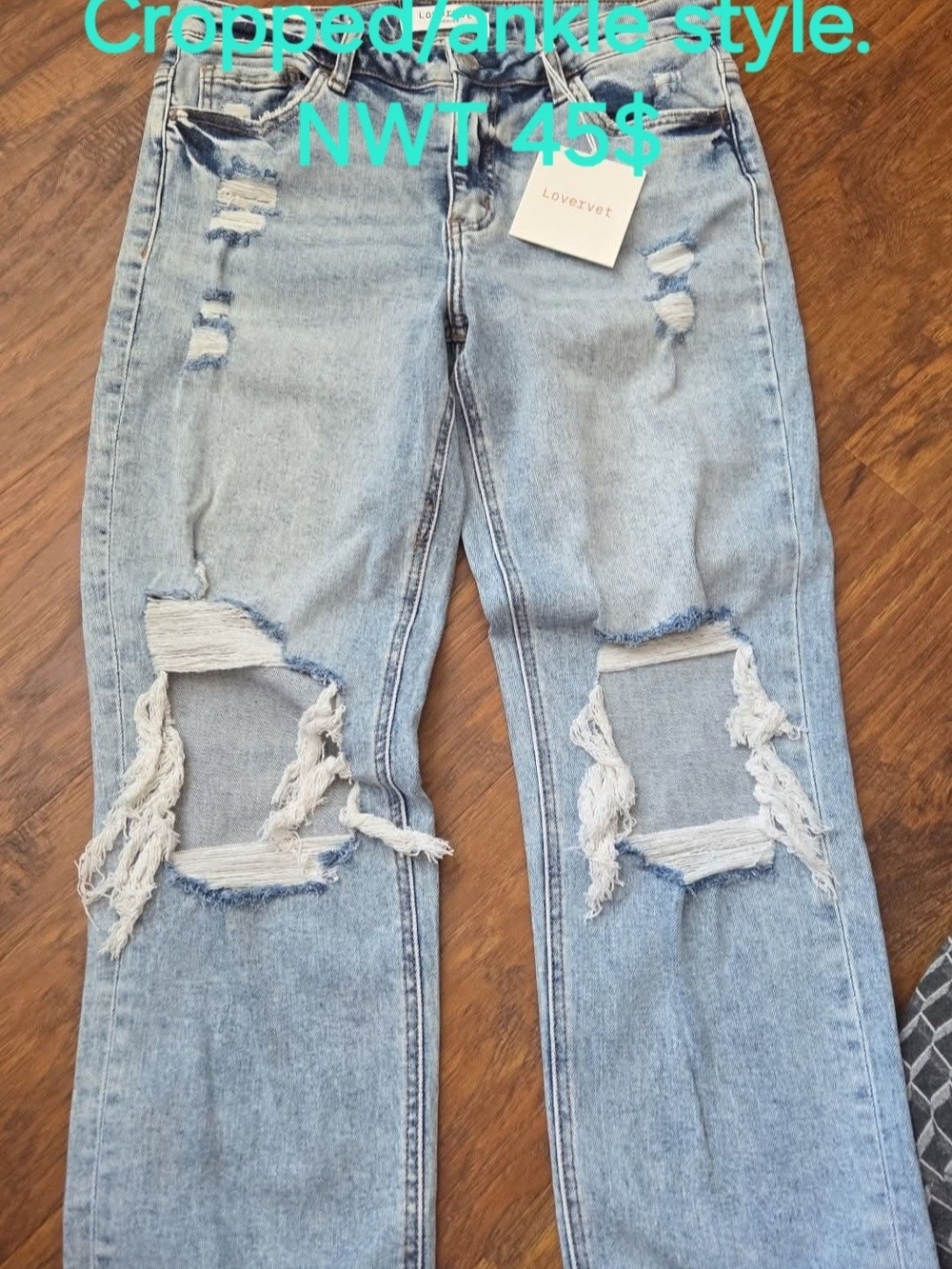 Lovervet Light Blue Distressed Cropped Ankle Jeans